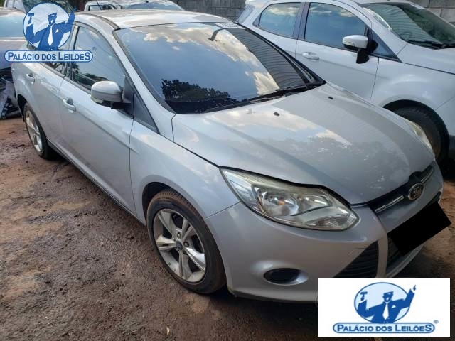 FORD FOCUS SEDAN S POWERSHIFT 2.0 2014