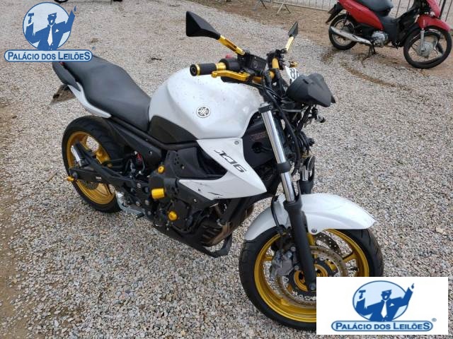 YAMAHA XJ6 N 600 2012
